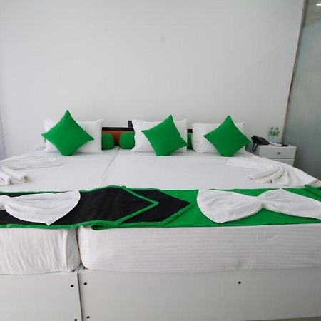 Avora Hotel Kandy Ngoại thất bức ảnh