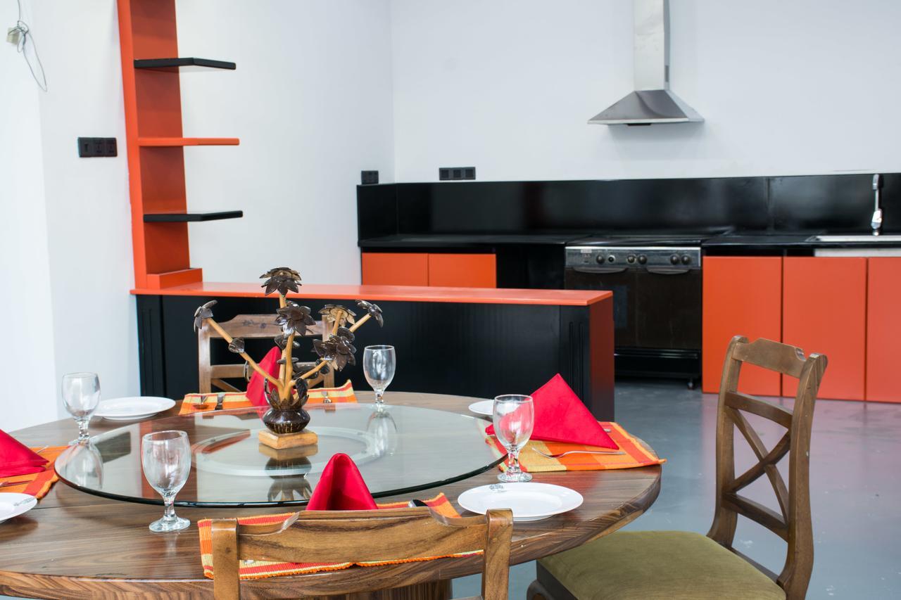 Avora Hotel Kandy Ngoại thất bức ảnh