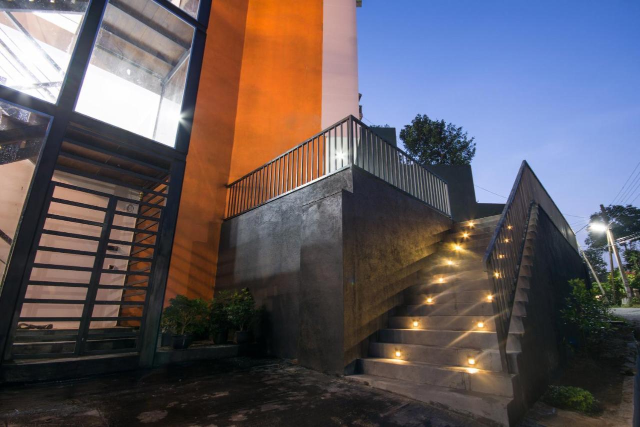 Avora Hotel Kandy Ngoại thất bức ảnh