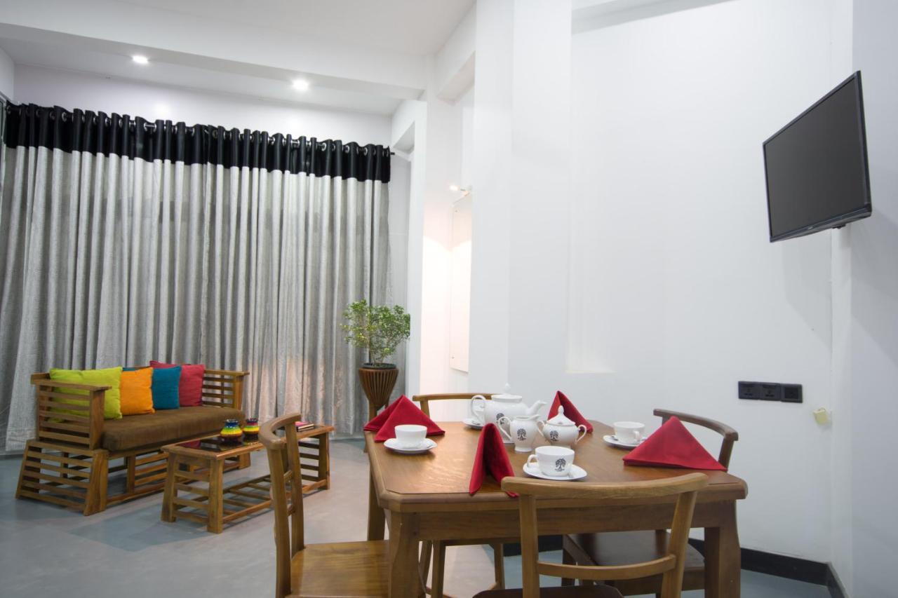 Avora Hotel Kandy Ngoại thất bức ảnh