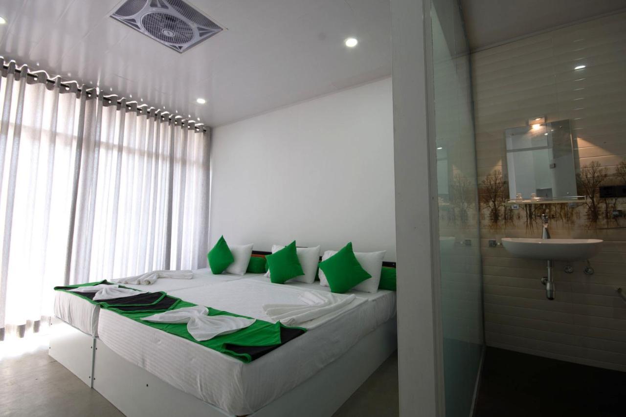 Avora Hotel Kandy Ngoại thất bức ảnh