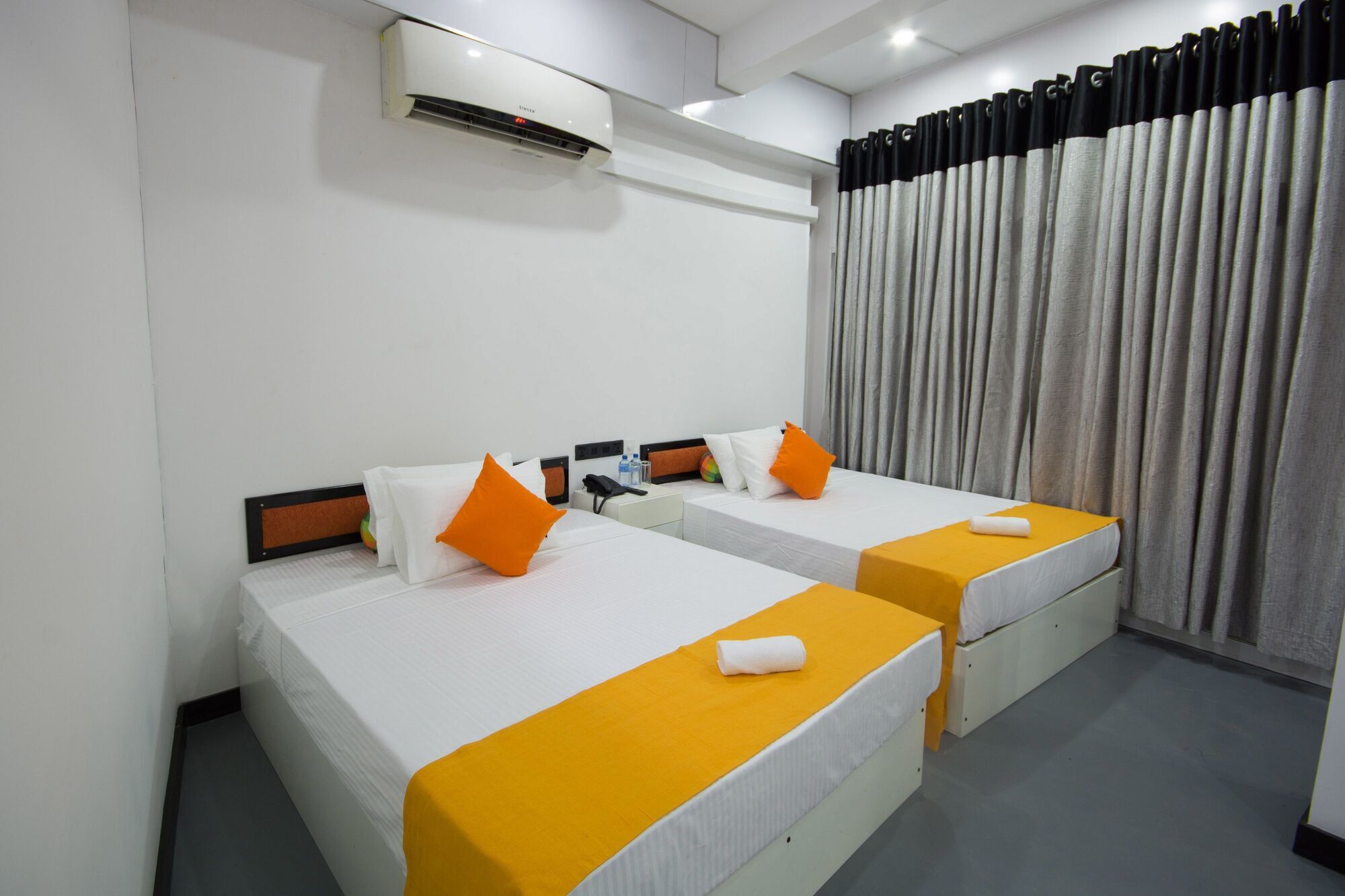 Avora Hotel Kandy Ngoại thất bức ảnh