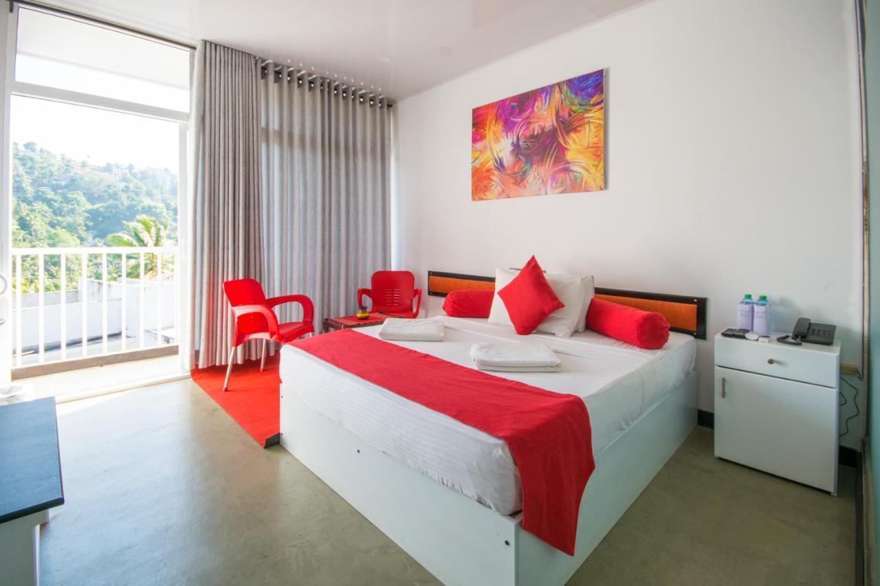 Avora Hotel Kandy Ngoại thất bức ảnh